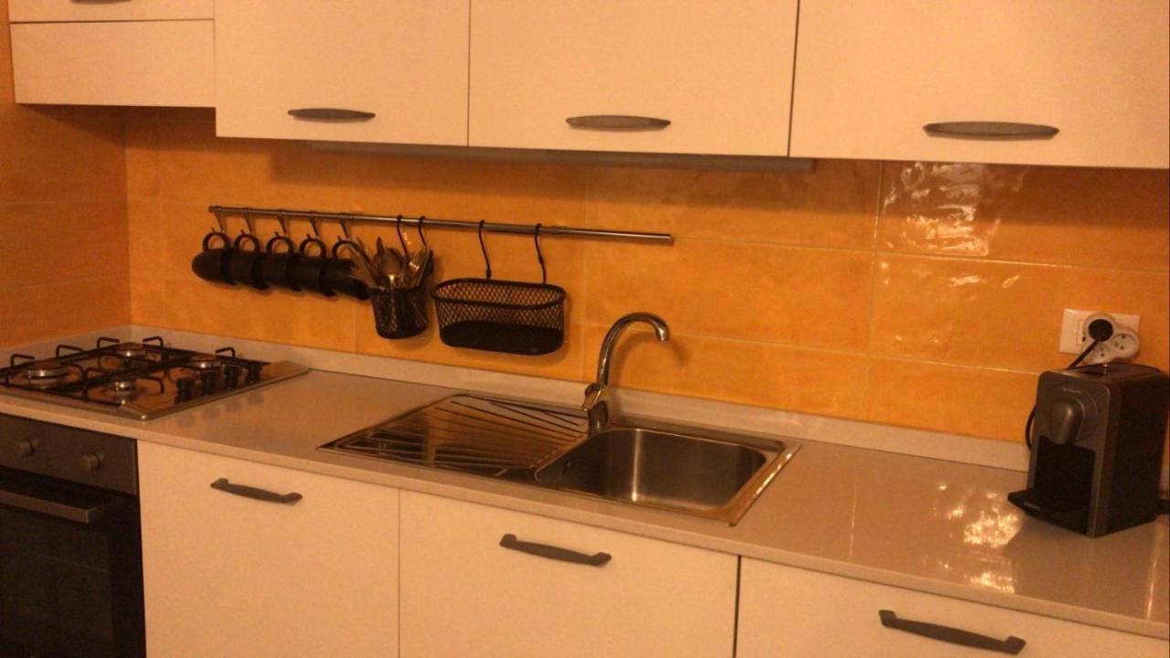 Edyta'S Apartment Остуні Екстер'єр фото